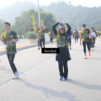Runner Photo 6912660