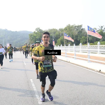 Runner Photo 6912766