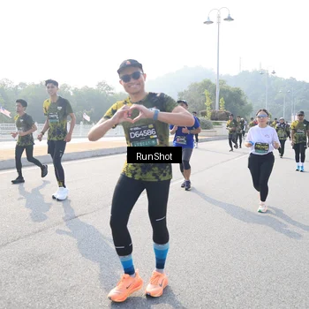 Runner Photo 6912834