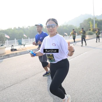 Runner Photo 6912888
