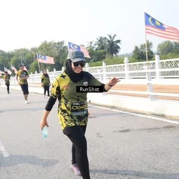 Runner Photo 6912928