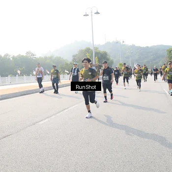 Runner Photo 6913266