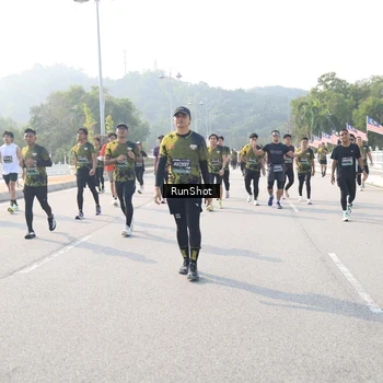 Runner Photo 6913483