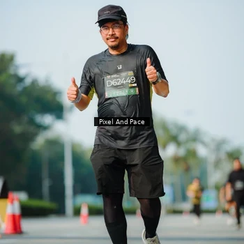 Runner Photo 6913489
