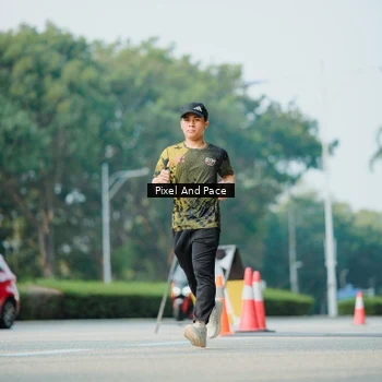 Runner Photo 6913498