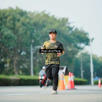Runner Photo 6913514