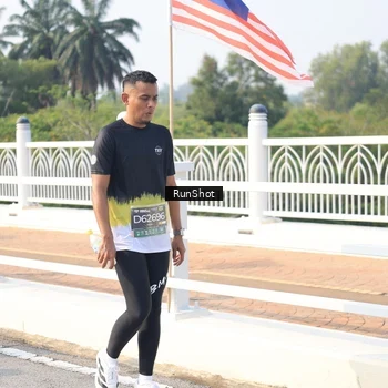Runner Photo 6913520