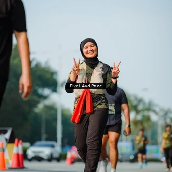 Runner Photo 6913533