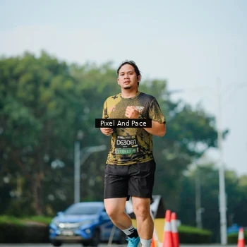 Runner Photo 6913555