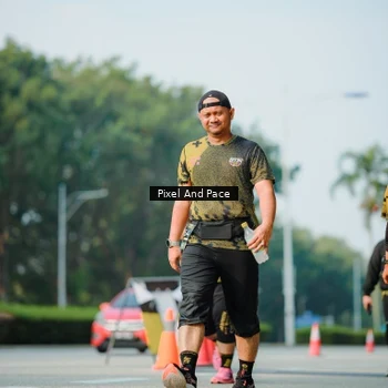 Runner Photo 6913606