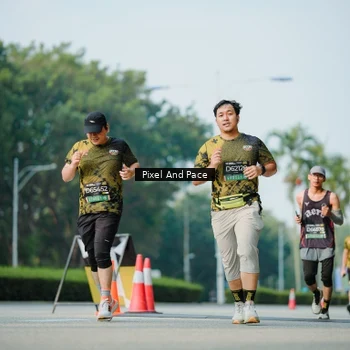 Runner Photo 6913658