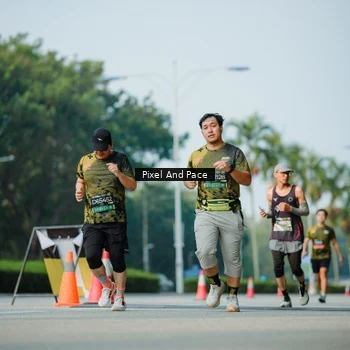 Runner Photo 6913661