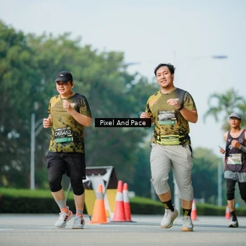 Runner Photo 6913668