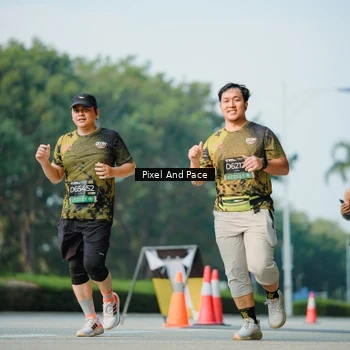 Runner Photo 6913674