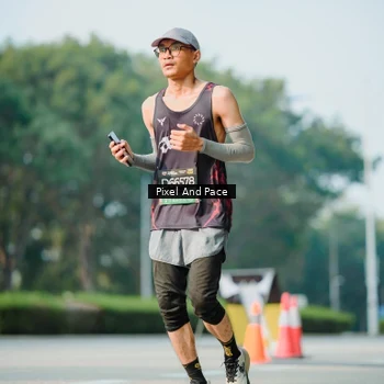 Runner Photo 6913703