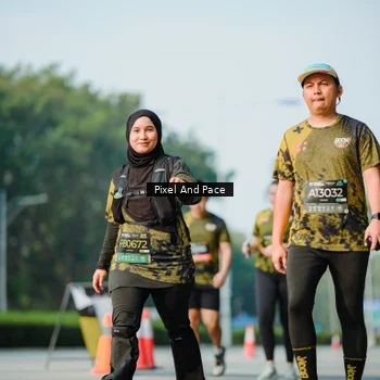 Runner Photo 6913705
