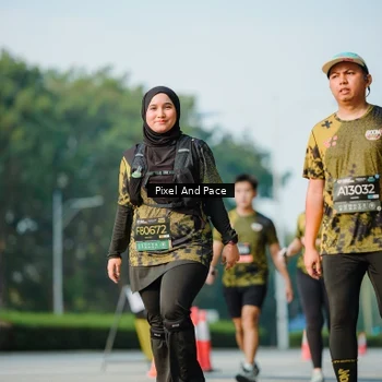 Runner Photo 6913712