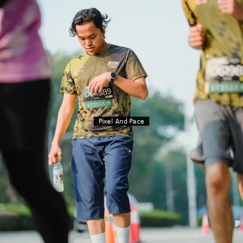 Runner Photo 6913744