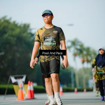Runner Photo 6913755
