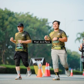 Runner Photo 6913782