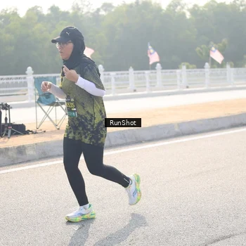 Runner Photo 6913805
