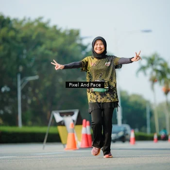 Runner Photo 6913808