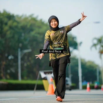 Runner Photo 6913815