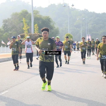 Runner Photo 6913822