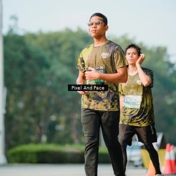 Runner Photo 6913870