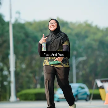 Runner Photo 6913891
