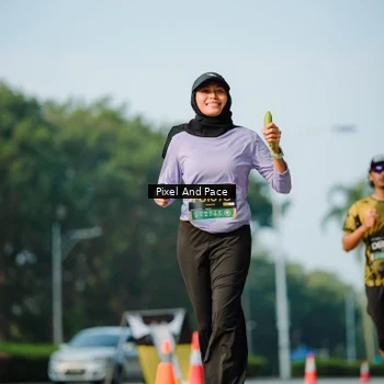 Runner Photo 6913916
