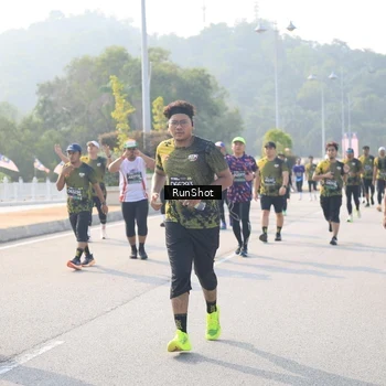 Runner Photo 6913928