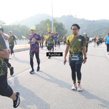 Runner Photo 6913962