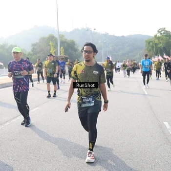 Runner Photo 6913967