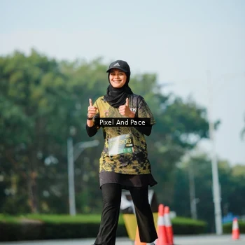 Runner Photo 6913971