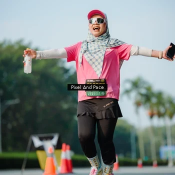 Runner Photo 6914023