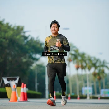 Runner Photo 6914031