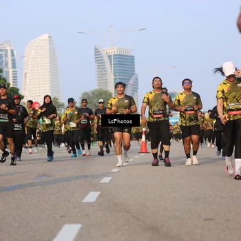 Runner Photo 6914240