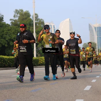 Runner Photo 6914274