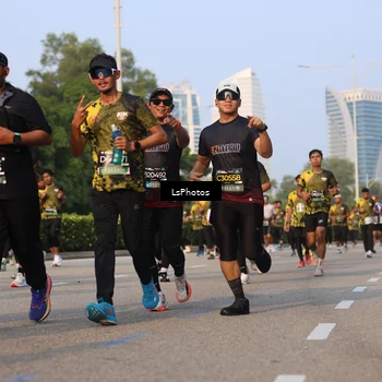 Runner Photo 6914289