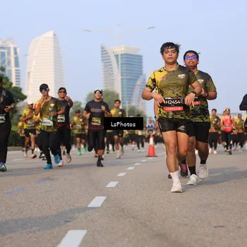 Runner Photo 6914300
