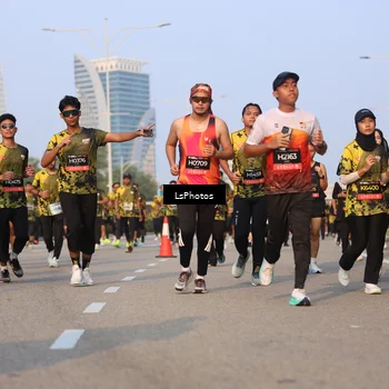 Runner Photo 6914358