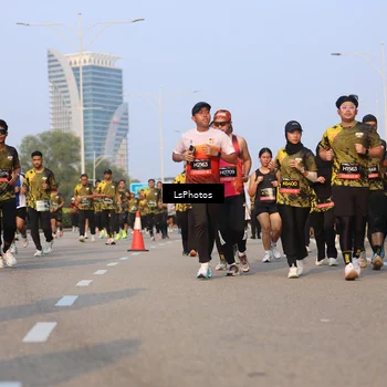 Runner Photo 6914361