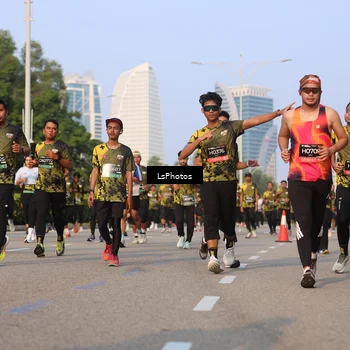 Runner Photo 6914371