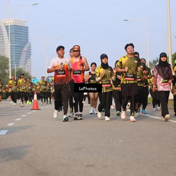 Runner Photo 6914424