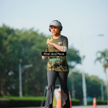 Runner Photo 6914436