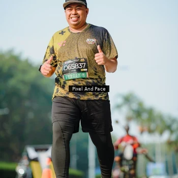 Runner Photo 6914453