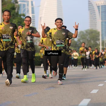 Runner Photo 6914466