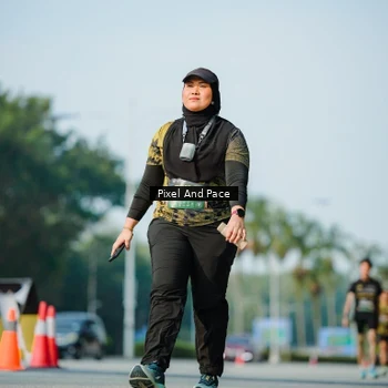 Runner Photo 6914485