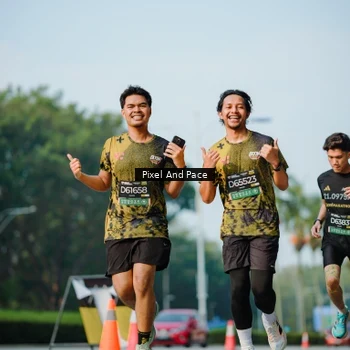 Runner Photo 6914512